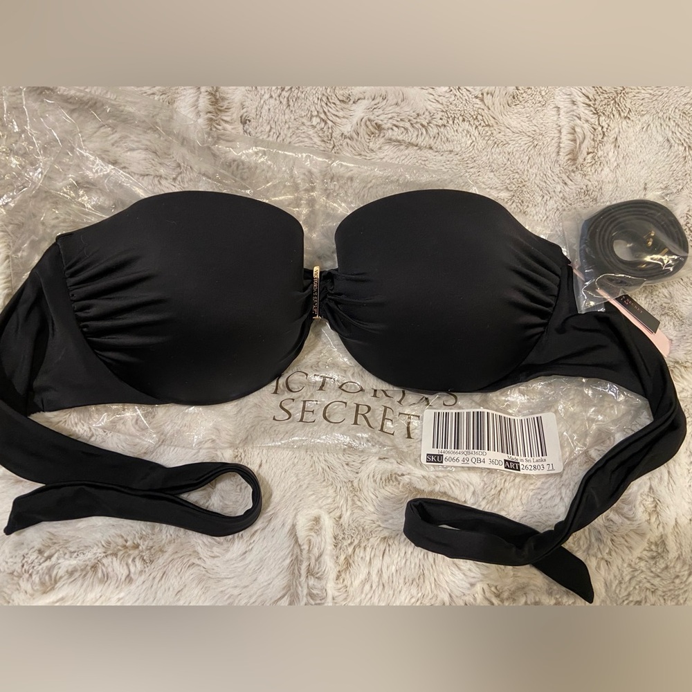 NEW Victoria's Secret Black Swim Top. 36 DD.
